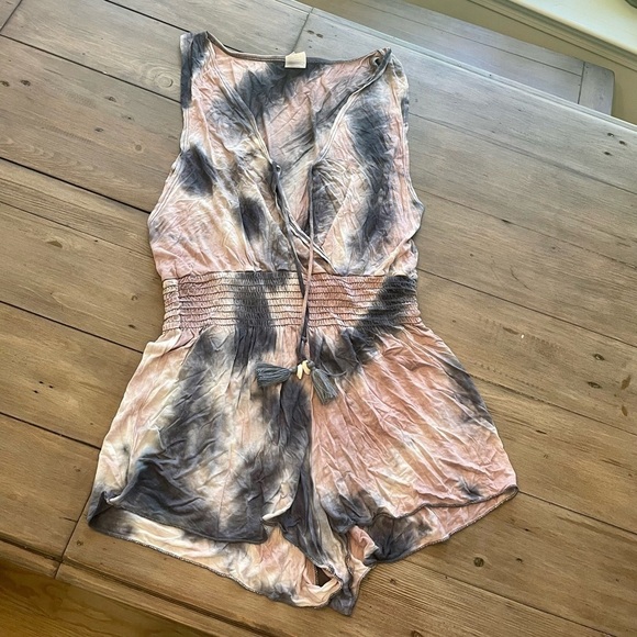 BECCA By Rebecca Virtue Tie Pool tie-dye Romper Coverup - Picture 3 of 5
